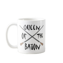 Rolig dirigentdrottning av taktpinnen