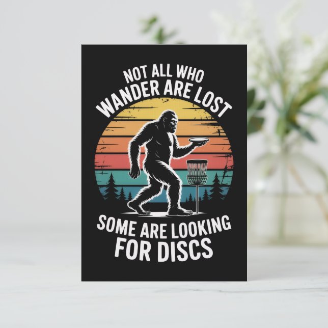 Rolig Discgolf Vintage Bigfoot Golfare Pappa Frisb Inbjudningar (Stående Fram)