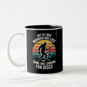 Rolig Discgolf Vintage Bigfoot Golfare Pappa Frisb Två-Tonad Mugg