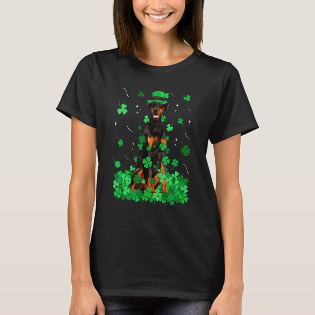 Rolig Dobermann Hund St Patrick S Dag Irländsk Sha T Shirt (Framsida)