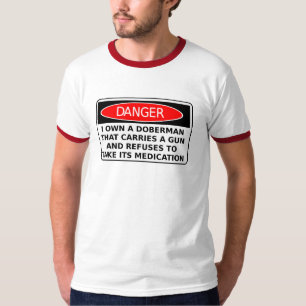 Rolig Dobermann-pistol T-shirt Humor