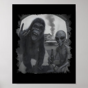 Rolig Dörrovervakning Män Kvinnor Sasquatch Ufo Bi Poster