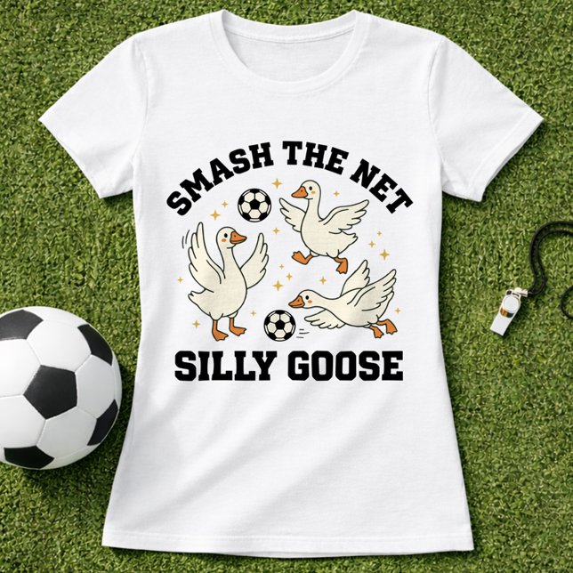 Rolig Dumma Gås Fotboll Puns T Shirt (Skapare uppladdad)