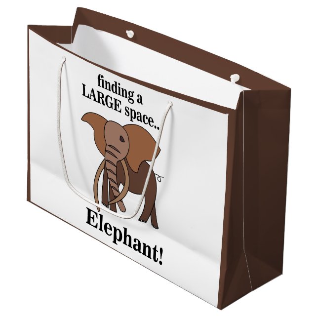Rolig Elefant (Framsidan Vinklad)