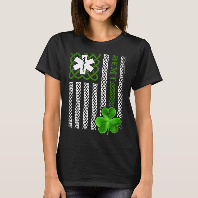 Rolig Ems Emt Ambulanspersonal Present St Patricks T Shirt (Framsida)