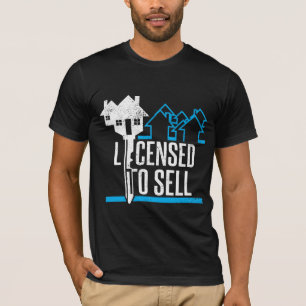 Rolig fastighetsmäklare som licenseras för att t shirt