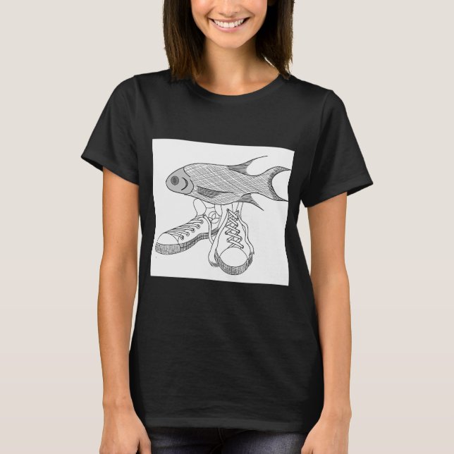 Rolig Fisk med Skor T Shirt (Framsida)