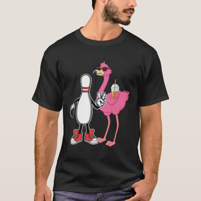 Rolig Flamingo Bowlingkägel Bowlingspelare T-Shirt (Framsida)
