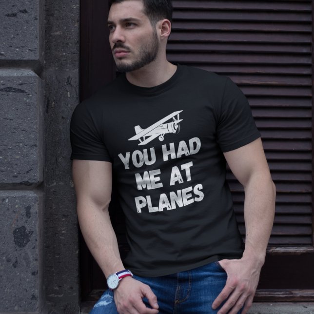 Rolig Flyg ‘Du Fick Mig Vid Flygplan’ Typografi T Shirt (Skapare uppladdad)