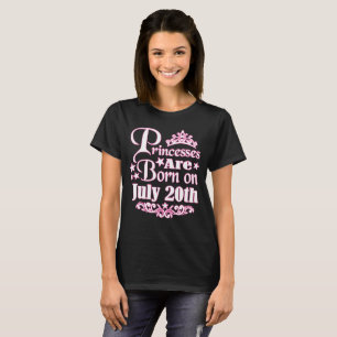 Rolig födelsedag för Princesses Vara Född På J T Shirt
