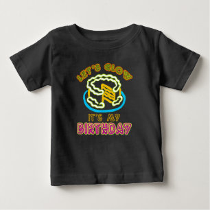 Rolig födelsedagspresent för barn t shirt