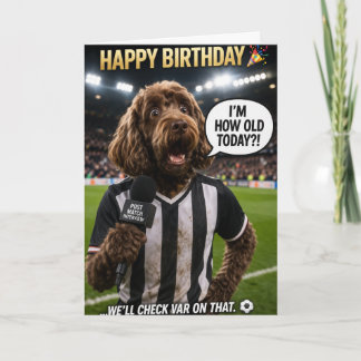 Rolig fotbollsfödelsedagskort Hund VAR skämt Kort