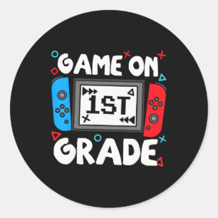 Rolig Gamer Game On 1:a Klass Ck Till Skolan Barn Runt Klistermärke