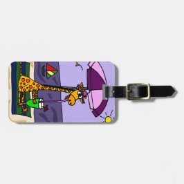 Rolig giraff på stranden bagagebricka