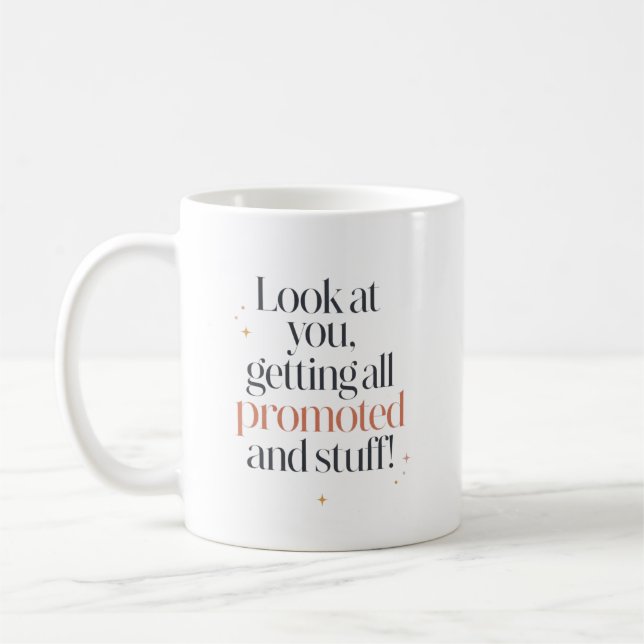 Rolig gratulation till vännen för befordran kaffemugg (Vänster)