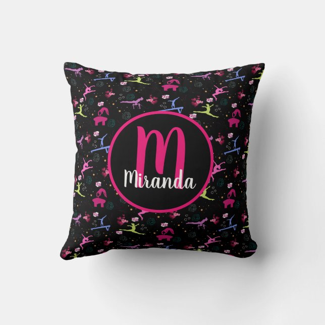 Rolig gymnastiktryck med monogram  kudde (Baksida)