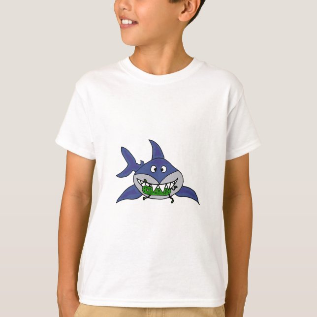 Rolig haj som äter knipamantecknaden t shirt (Framsida)