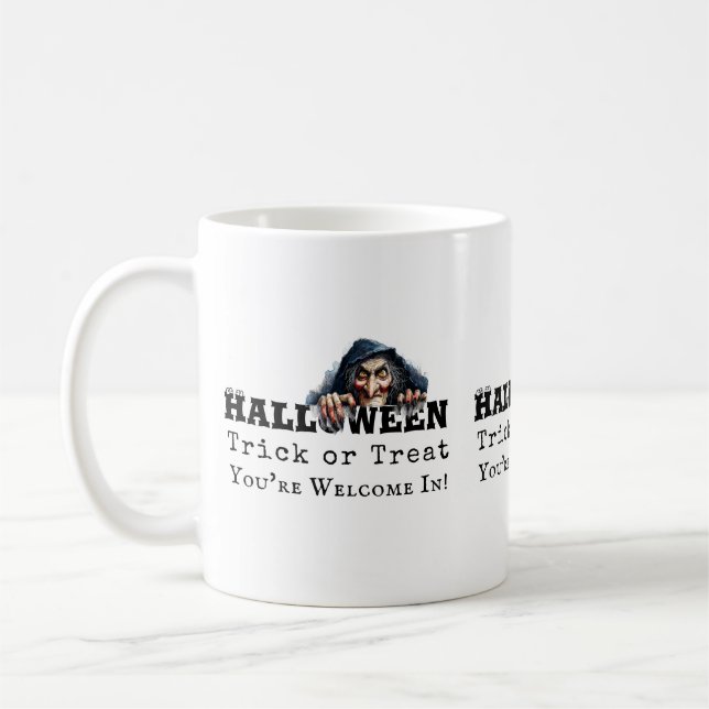 Rolig Halloween-häxa Bus eller Bjuder Citat Kaffemugg (Vänster)