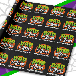 Rolig Halloween Inget Skrämmer Mig Pappa till 2 Ba Presentpapper