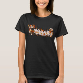 Rolig Halloween-katt som leder spökparad med hund! T Shirt