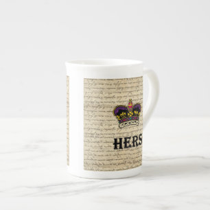 Rolig hennes text & krona benporslin mugg