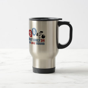 Rolig hund år 80 åriga designer resemugg