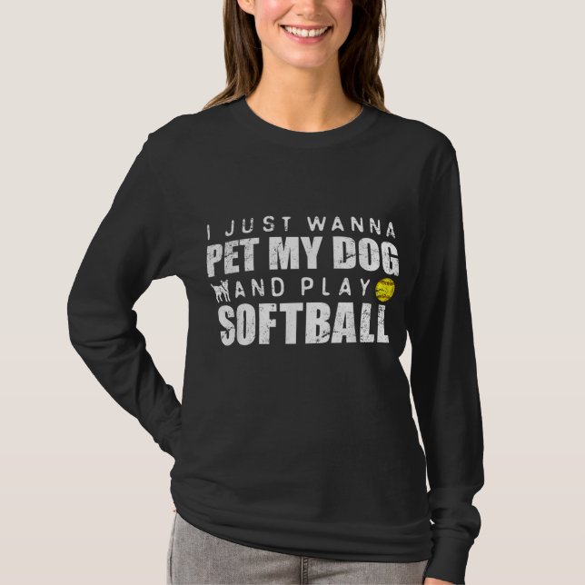 Rolig hund fastklaffsoftboll t shirt (Framsida)