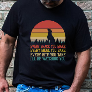 Rolig hund kommer jag att titta på dig t shirt