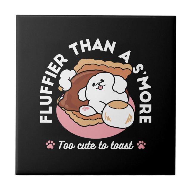 Rolig hund och S’more-design – Kawaii husdjursälsk Kakelplatta (Framsidan)