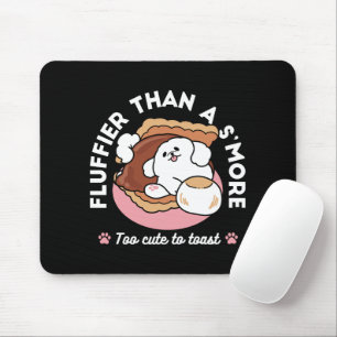 Rolig hund och S’more-design – Kawaii husdjursälsk Musmatta