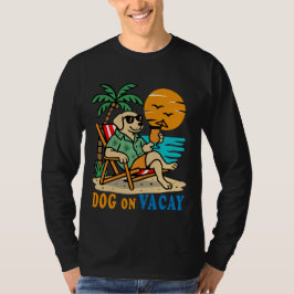Rolig Hund på Semester T-Shirt | Söt Sommar