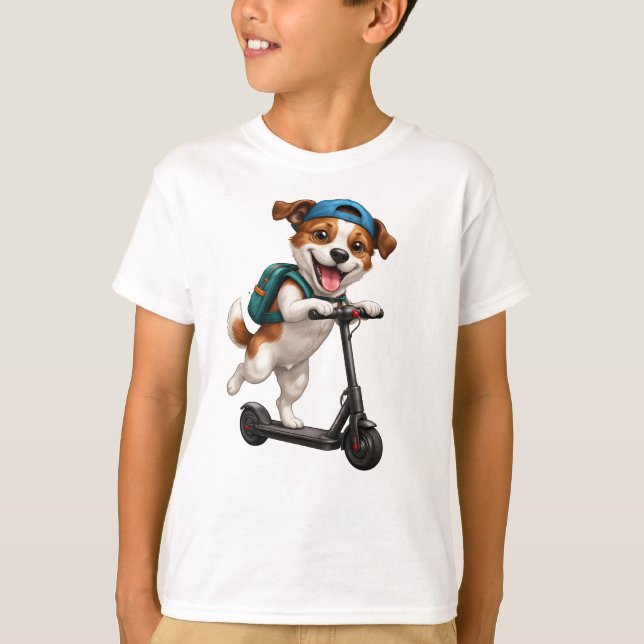 Rolig hund på skoter t shirt (Framsida)