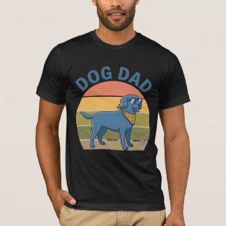 Rolig hundpappa T-shirt | Jag jobbar hårt så att m