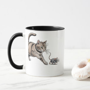 Rolig illustration av katt som jagar mus mugg