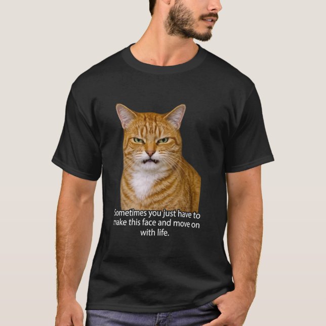 Rolig Ilsken Irriterad Katt Ansikte Meme Ointresse T Shirt (Framsida)