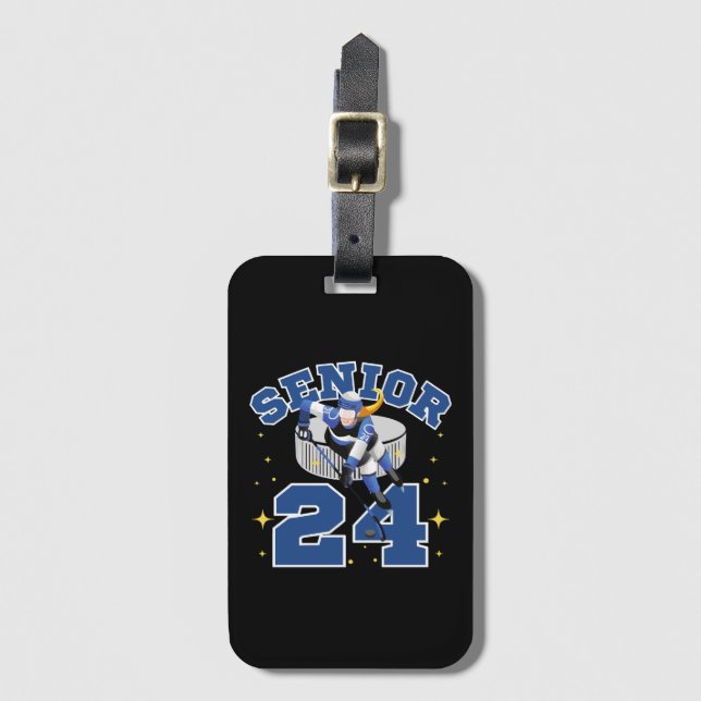Rolig ishockey senior 2024 bagagebricka (Framsida vertikal)