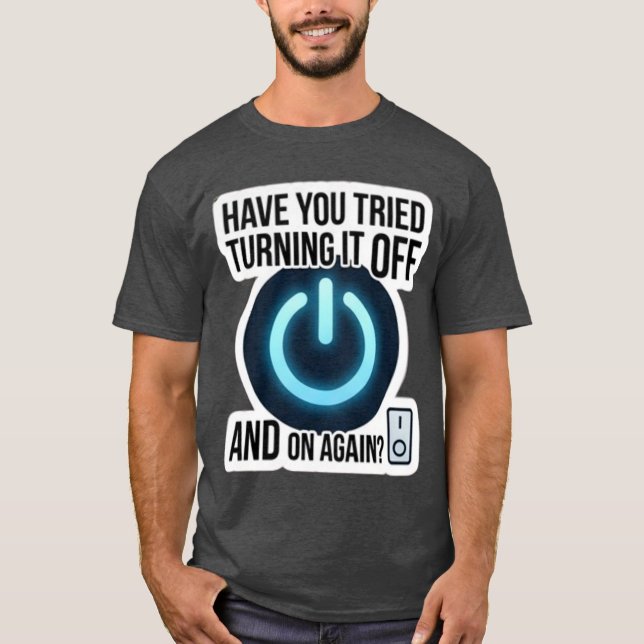 Rolig IT-supporttekniker som stänger av och på ige T Shirt (Framsida)