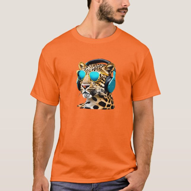 Rolig Jammande Leopard T Shirt (Framsida)