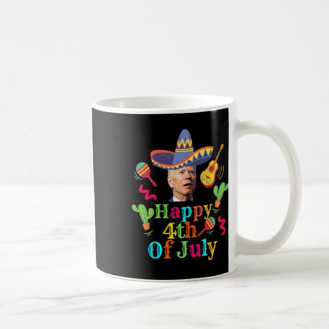 Rolig Joe Biden Glad 4:e Juli Överraskning Cinco D Kaffemugg (Höger)