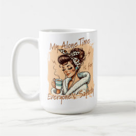 Rolig kaffetid tjej på morgonen kaffemugg