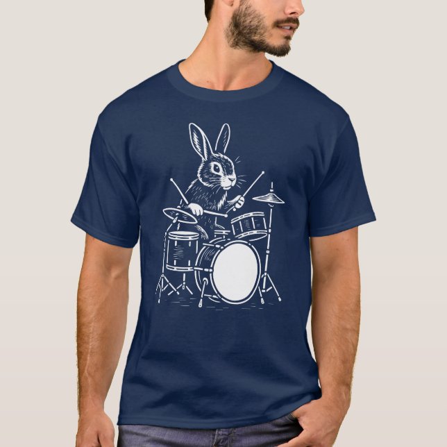 rolig kanin spelar trummor t shirt (Framsida)