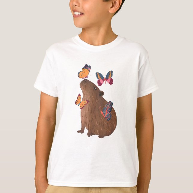 Rolig Kapybara med Fjäril – Sött Gnagare Djur T Shirt (Framsida)