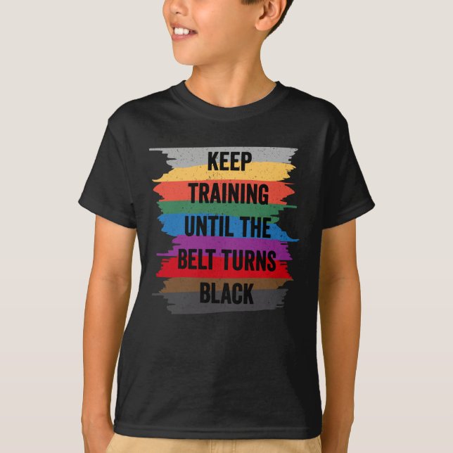 Rolig Karatedesignbehålla som utbildar till bältet T Shirt (Framsida)