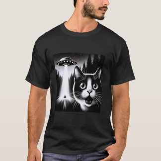Rolig Katt I Skogen Katter Ufo T Shirt