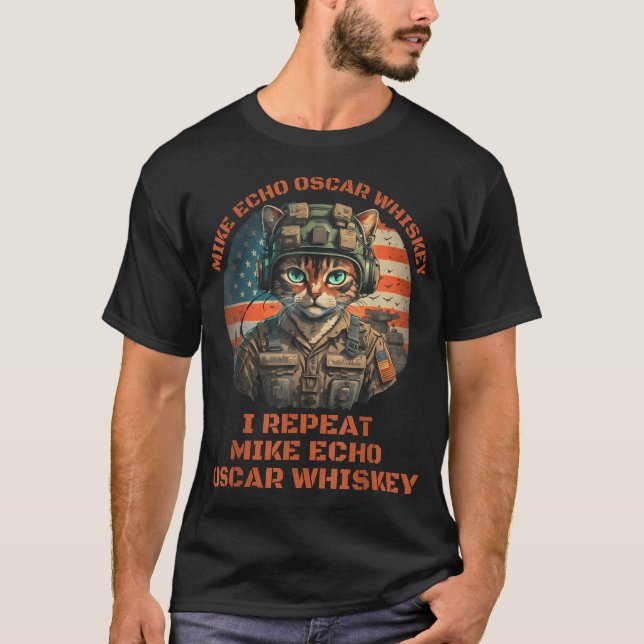 Rolig Katt Militär Mike Echo Oscar Foxtrot T Shirt (Framsida)