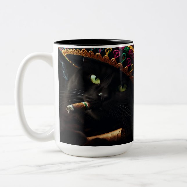 Rolig katt som bär sombrero  Två-Tonad mugg (Vänster)