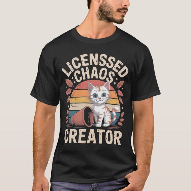 Rolig katt som välter saker t shirt (Framsida)