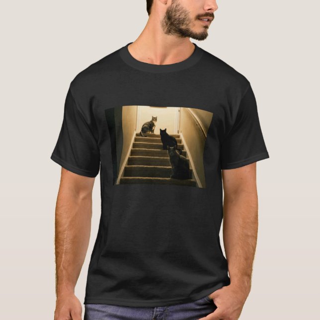 Rolig katt trappor scen långärmad t shirt (Framsida)