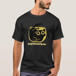 Rolig kattälskar-te – Lätt Distraherad av Katter T Shirt