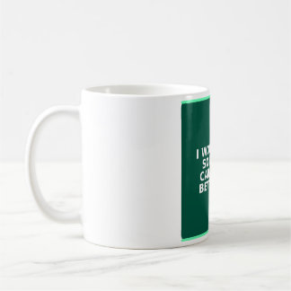 Rolig kattmugg - Jag jobbar hårt så att min katt k Kaffemugg